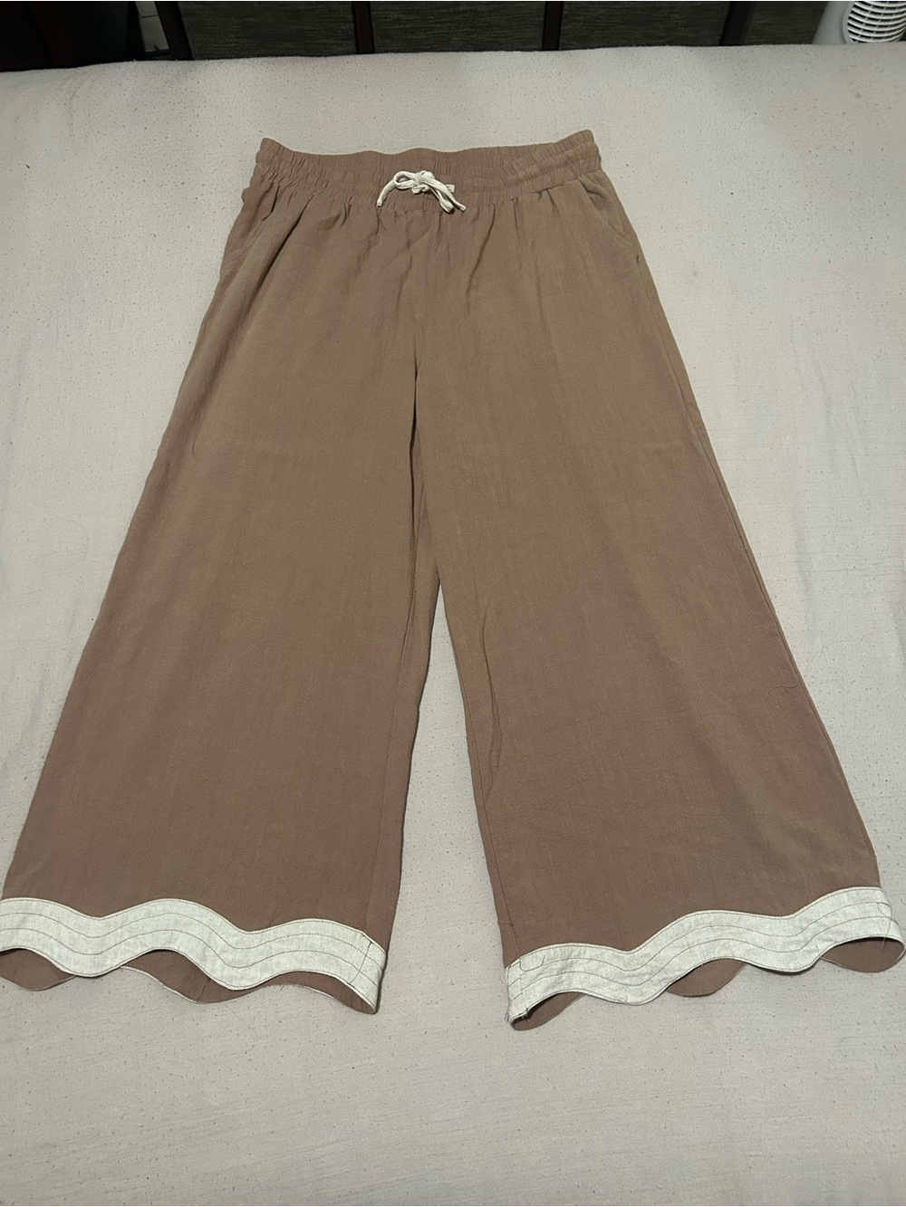 Umgee Taupe Wide Leg Cropped Pants with Cream Scallop Trim